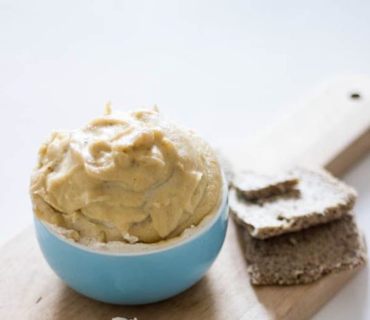 Ricotta di noci macadamia