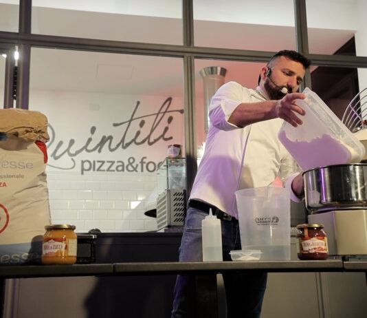 Marco Quintili, la lezione di pizza in streaming con il Giappone