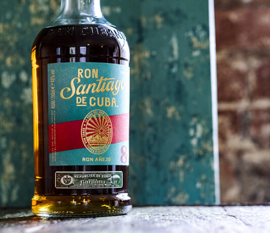 Da Cuba il Ron Santiago De Cuba Anejo 8 anni maturato in botti di quercia bianca