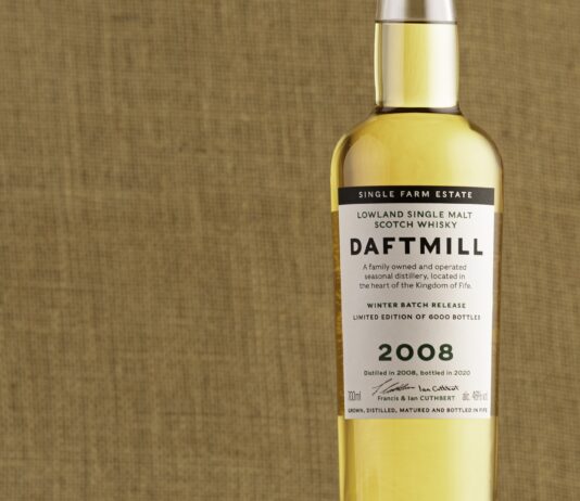 Dalle Lowland scozzesi la limited edition del DAFTMILL 2008 Winter Batch Release distribuita da Pallini Spa