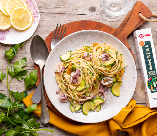 Ricetta dado-Crema Bauer: Linguine con zucchine e calamari