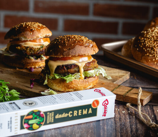 HAMBURGER DI MELANZANE con BUN FATTO IN CASA