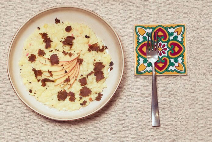 Apple_Paring_II_Set1_0166_2_