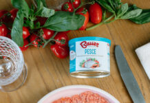 Gazpacho di pomodori con gamberi stufati e Granulare Pesce Bauer