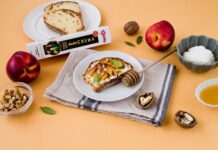 Bruschette con ricotta, pesche grigliate e DADOCREMA